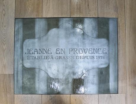 Jeanne en Provence abre su primer showroom boutique en Saint-Paul de Vence