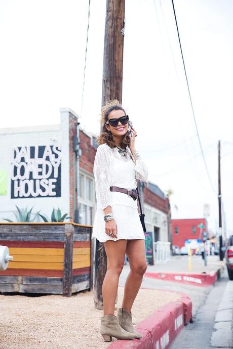 Dallas-Lace_Dress-Isabel_Marant-Booties-Outfit-Road_Trip-10