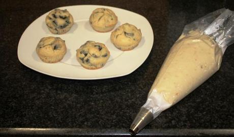 CUPCAKES DE BRANDADA DE BACALAO, VOLVEMOS CON LAS ENAJENACIONES CUPCAKES DE BRANDADA DE BACALAO, VOLVEMOS CON LAS ENAJENACIONES