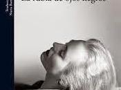 rubia ojos negros Benjamin Black