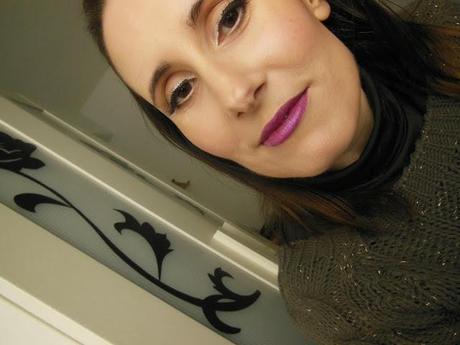 Look: Blackened Silver Liner