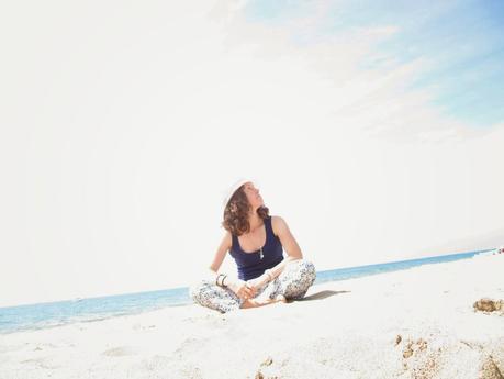 Quiero rayos de sol tumbados en la arena
