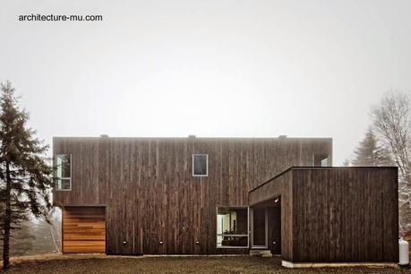 Residencia contemporánea de madera en Canadá