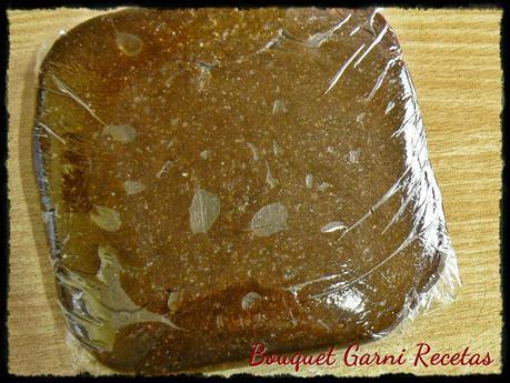 Tarta de ciruelas remolacha y nueces