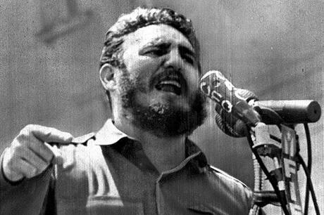 fidel castro cuba promesas no cumplidad yusnaby