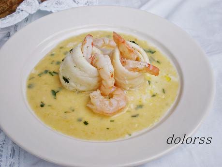 Popietas de lenguado rellenas de langostinos y salsa de puerros