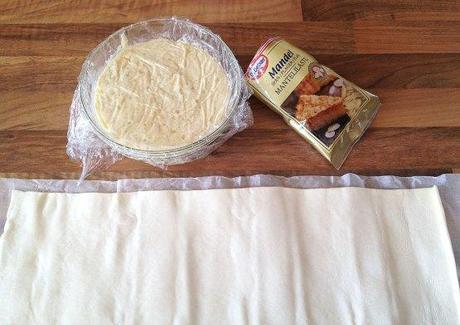 Spandauere (bollería danesa de hojaldre y crema de vainilla) Spandauere bollería danesa Spandauere recetas delikatissen recetas de postres fáciles y rápidos postres y dulces nórdicos postres nórdicos daneses pastas de hojaldre con crema Fotografía de postres y dulces crema de vainilla casera bollería