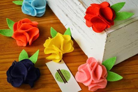 Nuevo en la shop: Broches de fieltro Clavelitos