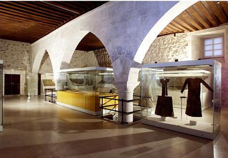 museo-de-telas-medievales-exposicion