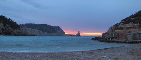 cova-can-marça-playa-benirras