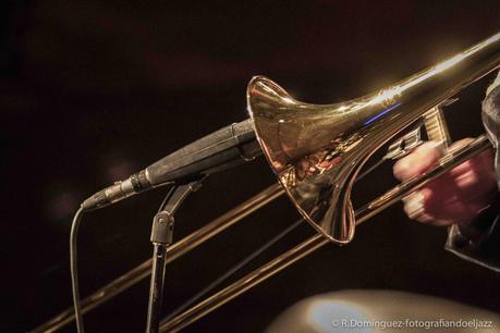 © R.Domínguez-Samuel Blaser