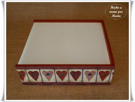 CAJA DE LUZ Y REGALOS