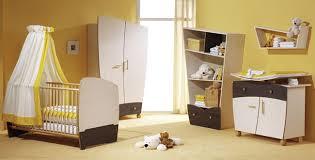 El color amarillo en el dormitorio de bebé