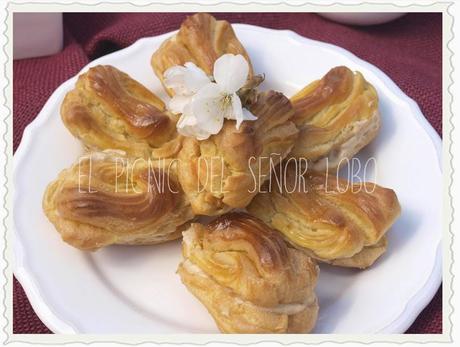 Eclairs de crema de pera y DJ flautista