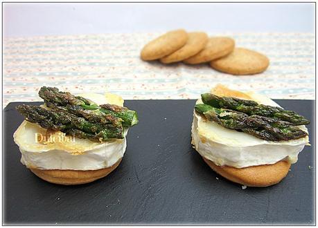 TAPAS DE QUESO DE CABRA CON YEMAS DE TRIGUEROS