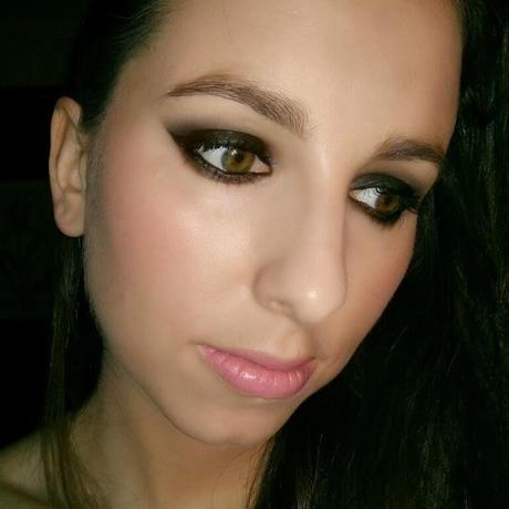 Look: Ahumado negro