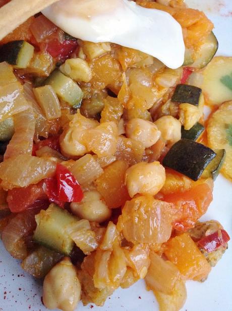 ALBORONÍA O EL PLATO DE LA LIRA DEL SUEÑO - CUARTO RETO NAZARÍ