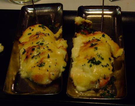 Vasconia en dos ruedas: Orduña, 2ª parte Este pincho, elaborado en Orduña, fue galardonado en el concurso vasco del 2012.