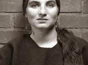 Margaret Randall: guantes: