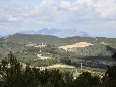 Gavà - Begues - Puig Bernat (Vallirana) - Olesa - Begues - Gavà   01/05/2014