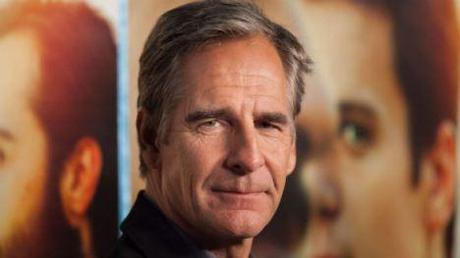 Scott Bakula