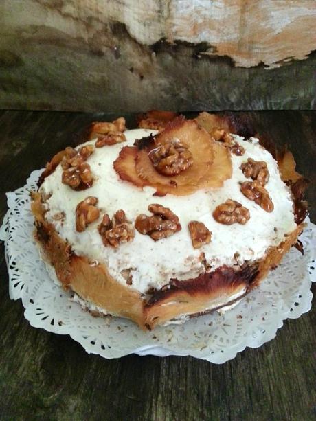 TARTA DE PIÑA DESHIDRATADA Y NUECES CARAMELIZADAS