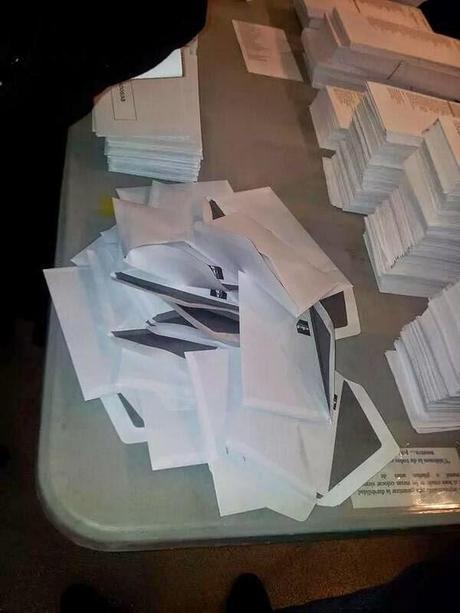 Denuncian fraude electoral en pueblos de Toledo, Sevilla, Algeciras, Valencia y Marín