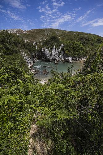 Playa de Gulpiyuri, Asturias