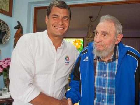 Rafael Correa vitalicio!
