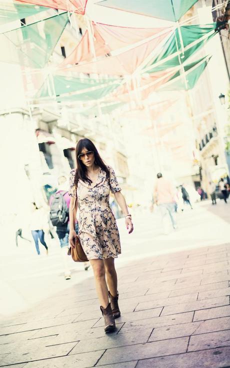 street style barbara crespo floral beige dress sheinside sheinsider fashion blogger outfit blog de moda