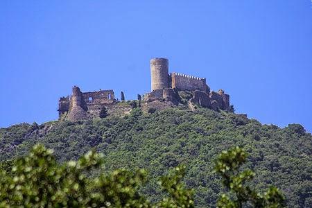 Castillo de Montclús