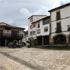 Plaza mayor San Martín de Trevejo