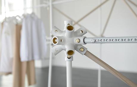 ATOM-COS CONCEPT STORE