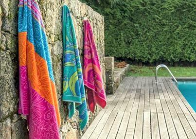 CAMINANDO HACIA LA PLAYA.