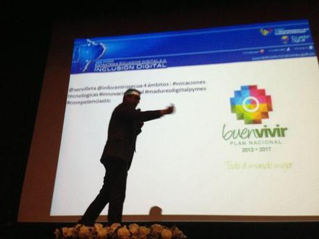 La comunicación ascendente de los Infocentros de Ecuador: Visión 2017 Paco Prieto. Infocentros Ecuador