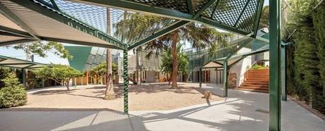 Grafting Architecture: Cataluña viaja a la 14ª Bienal de Venecia. Clínica Arenys Adria Goula