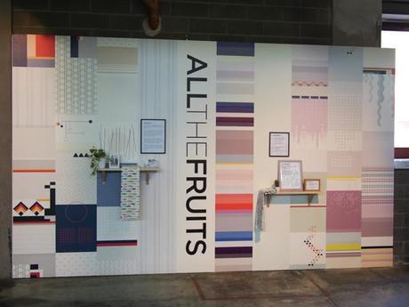 Cut & Paste wallpaper: cortar y pegar sin normas ni desperdicios. 13-cut-paste