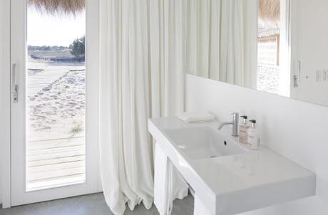 como decorar un cuarto de baño en la playa