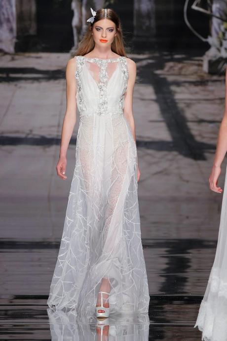 Es Tendencia: escotes muy variados para los vestidos de novia 2015
