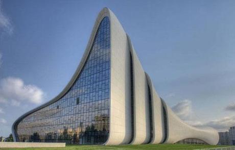 Centro Cultural Heydar Aliyev, de Zaha Hadid