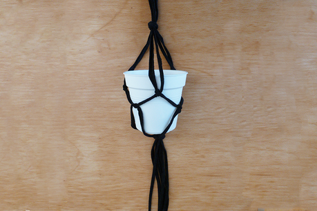 Cómo hacer una maceta colgante Como hacer una maceta colgante