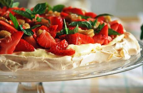 Pavlova al estilo Mari