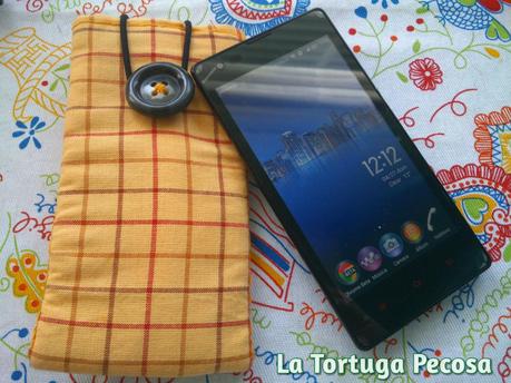 FUNDA MÓVIL VALYRIO