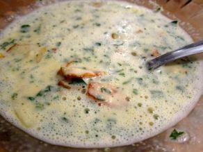 tortilla-de-perejil-ajo-y-pan-rallado-