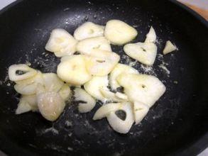 tortilla-de-perejil-ajo-y-pan-rallado-