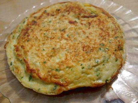 tortilla-de-perejil-ajo-y-pan-rallado-
