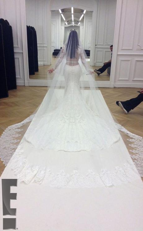 Desvelado el secreto mejor guardado: el vestido de novia de Kim Kardashian kimye wedding 03