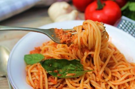 ¡Nos vamos a Italia! Espaguetis a la boloñesa