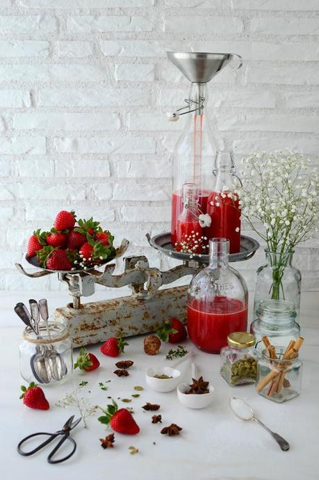 Sirope de fresas con especias Sirope de fresas con especias