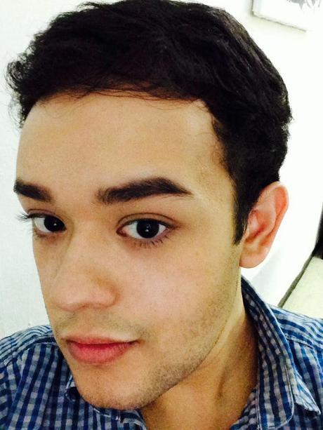 MAQUILLAJE PARA HOMBRES MAQUILLAJE PARA HOMBRES